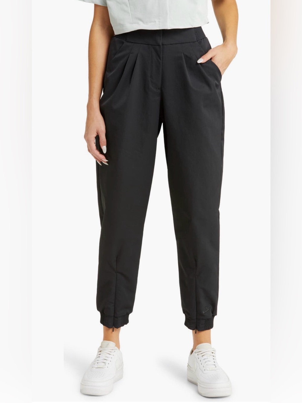 Nike Sportswear Dri-FIT Tech Pack High Waist